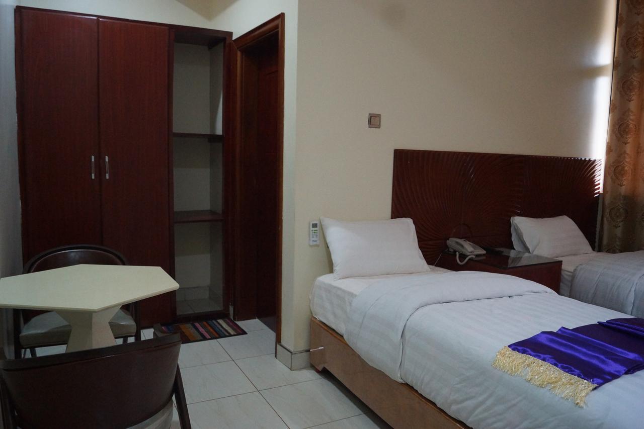 Hotel Ok Καμπάλα Εξωτερικό φωτογραφία